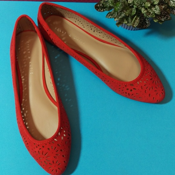 Kelly & Katie Shoes - 🌟New Coral Flats🌟
